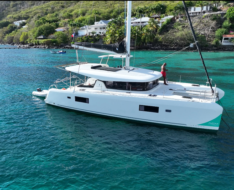 Lagoon 42